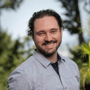 Christopher Carvalho Headshot